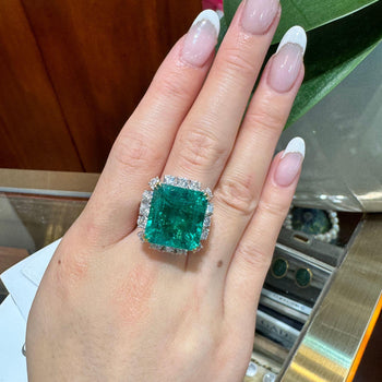 14.36 Carat Colombian Emerald AGL/GRS Certified & Diamond 18K Gold Cocktail Ring – Assay Jewelers