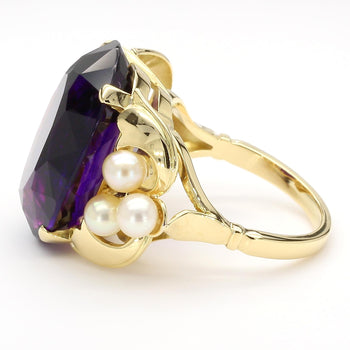 15 Carat Oval Amethyst and Pearl 18K Gold Retro Statement Ring – Assay Jewelers