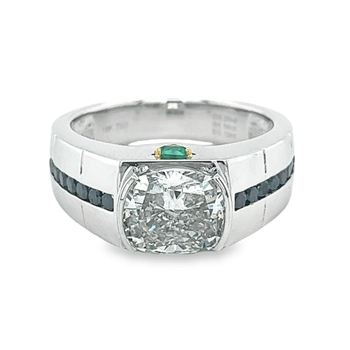 18K Gold Mens Ring with 3.2 Carat Cushion Cut Lab Diamond With Black Diamond Sides – Assay Jewelers