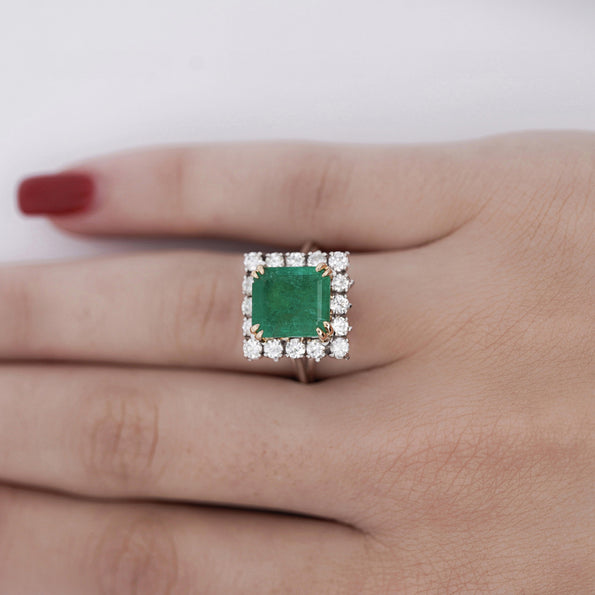 2.97 Carat Emerald Cut Emerald & Diamond Halo 18K White Gold Vintage-Style Ring