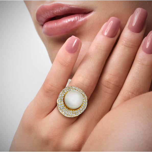 3 Carat South Sea Freshwater Pearl and Diamond 18K Yellow Gold Cocktail Ring