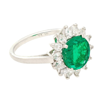 Bague halo en platine avec émeraude colombienne taille ronde vert vif de 3,02 carats et diamants – Assay Jewelers