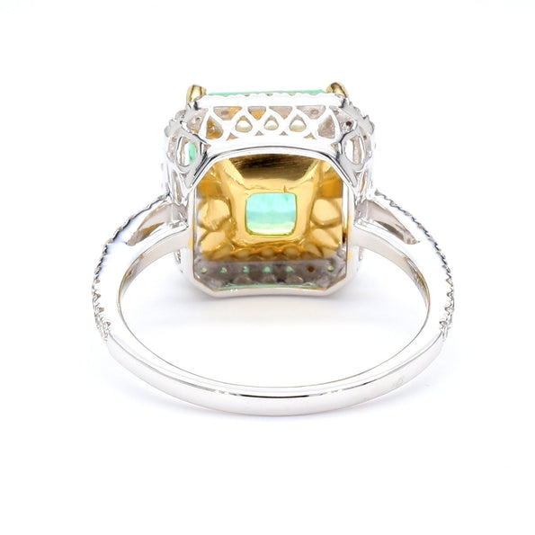3.90 Carat Emerald & Diamond Halo Pavé Shank 18K White Gold Ring
