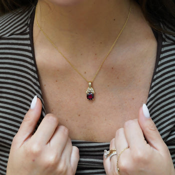 4.02 Carat Cushion Rhodolite Garnet 14K Gold Solitaire Pendant – Assay Jewelers