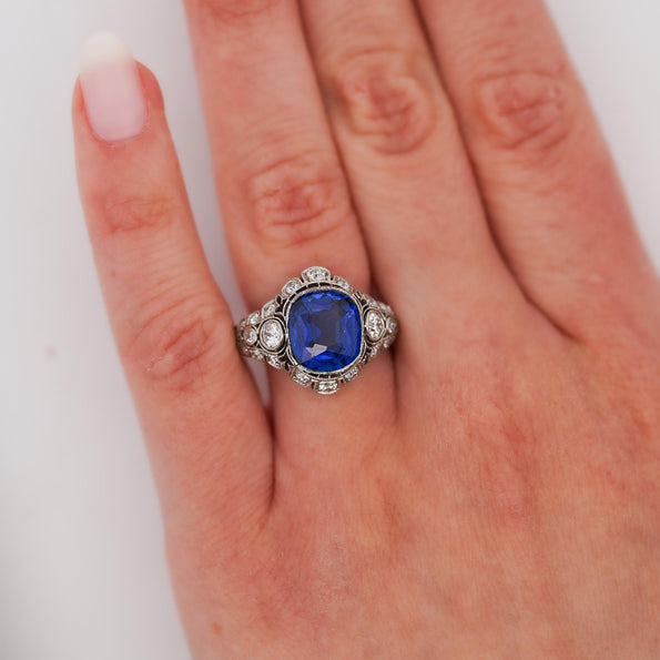 4.02 Carat No Heat Ceylon Sapphire In Platinum Art Deco Ring