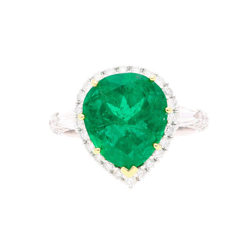 5.12 Carat Pear Cut Colombian Emerald Ring with Baguette Diamond Sides in 18K Gold