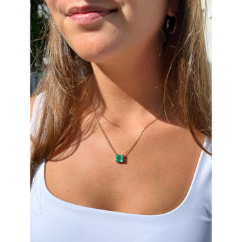 Collier flottant à maillons en or 18K avec émeraude colombienne de 4,38 carats – Assay Jewelers