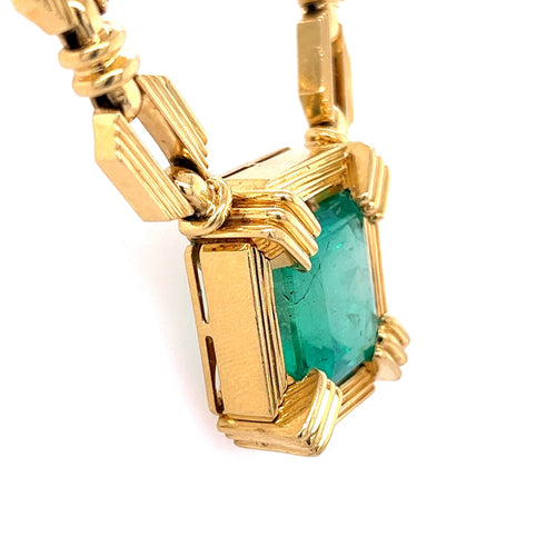 Henry Dunay 19.48 carat Colombian Emerald Necklace in 18k Yellow Gold