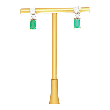 Boucles d'oreilles pendantes allongées naturelles en émeraude et diamant en or 18K – Assay Jewelers