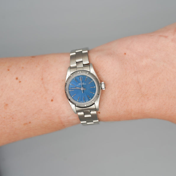 Rolex Lady Oyster Blue Dial 76030 Engine Bezel Blue Dial Watch