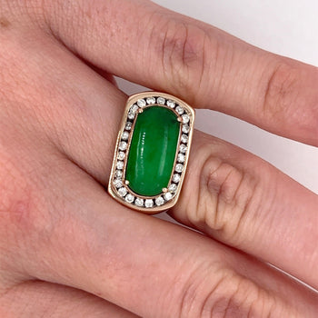 Vintage 18K Gold Horizontally Set Wide Jadeite Jade and Channel Set Diamond Halo Ring – Assay Jewelers