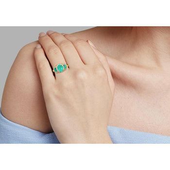 Vintage 3 Stone Oval Cut Colombian Emerald Ring in 18K Yellow Gold – Assay Jewelers
